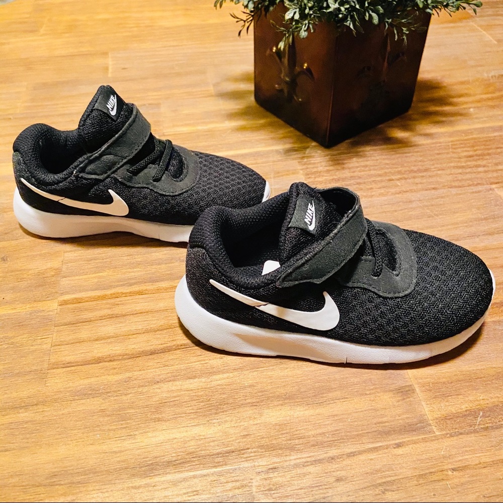 Nike VH2 Toddler Boys Shoes